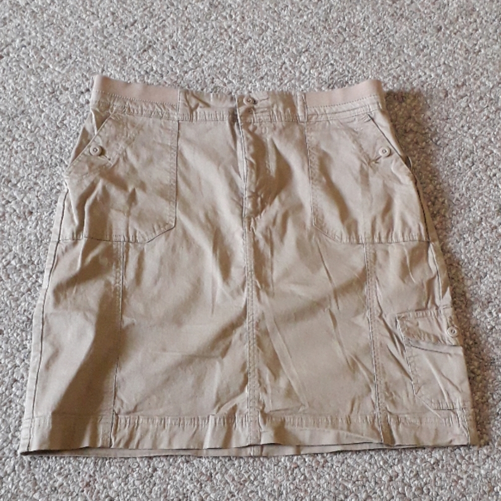 Bew Kaki Skirt